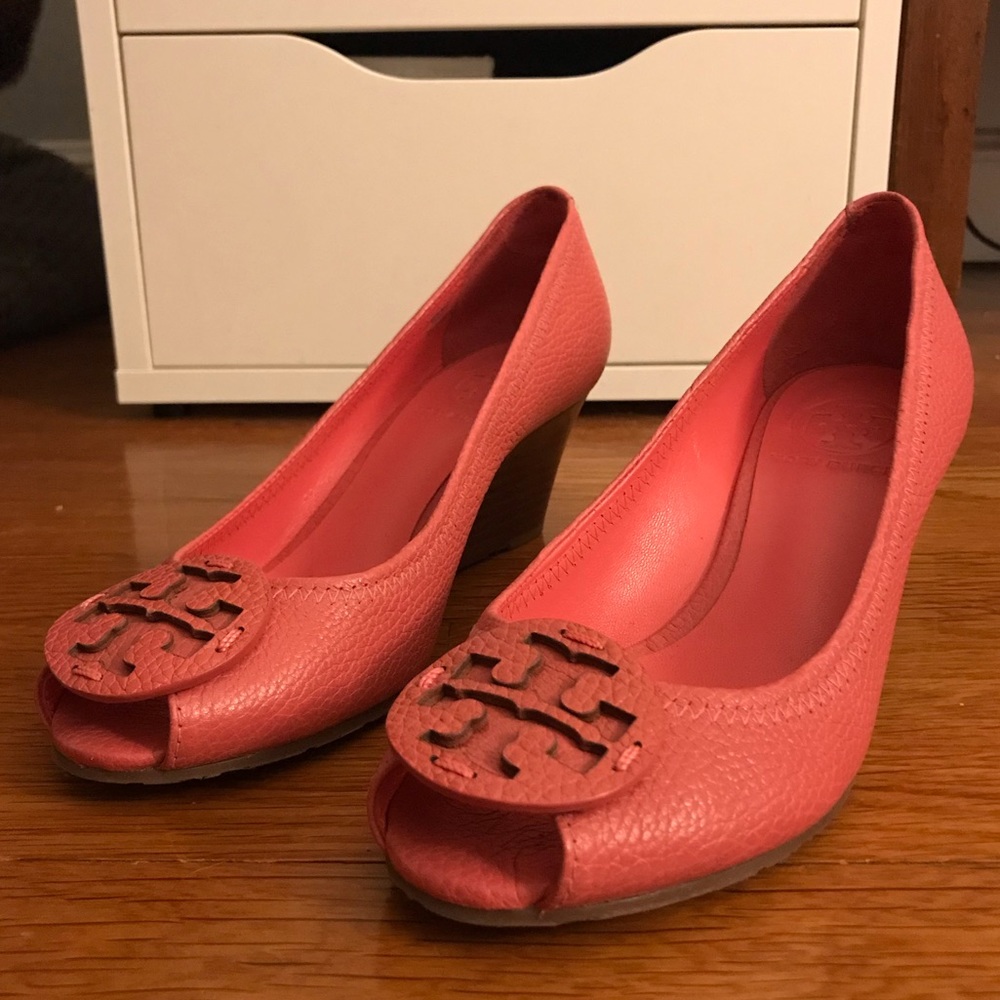 Tory Burch Sally wedges in tumbled leather